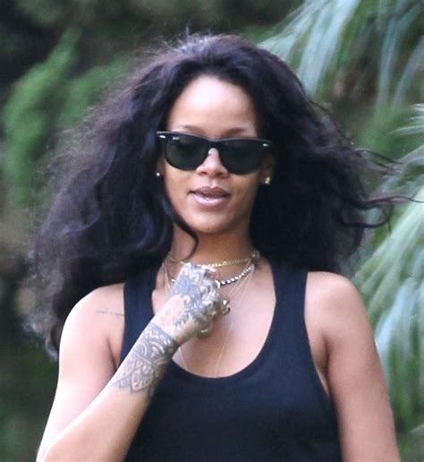 Rihanna And Leonardo Dicaprio Might Be Hooking Uplainey Gossip
