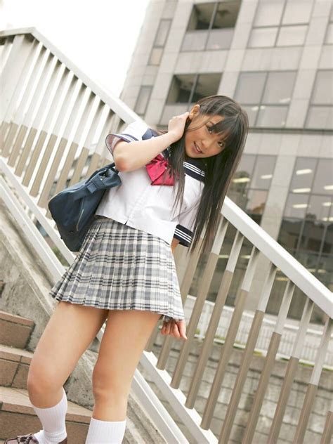 Japanese Schoolgirl Upskirts Telegraph