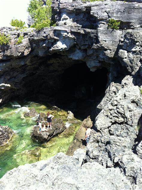 The Grotto Tobermory Grotto Ontario Golf Courses Field Vacation