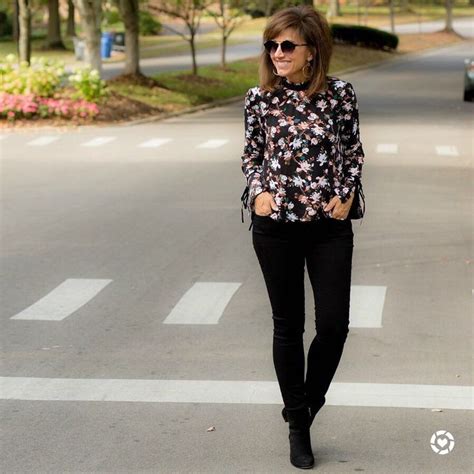Cyndi Spivey On Instagram “this Floral Blouse From Nordstrom Is Under 50 And Perfect For A