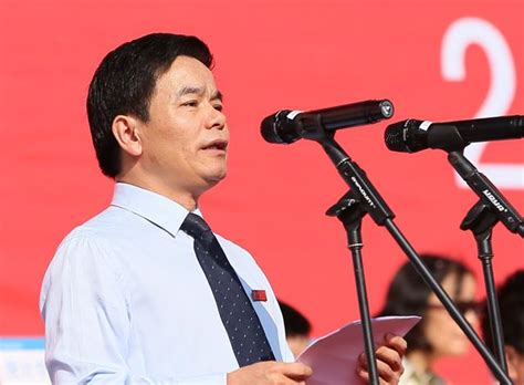  出轨同学会2 불륜 동창회 2 (2019) 4.8. 北师大校长董奇：安心学习 把洪荒之力用在该用的地方-双一流大学网
