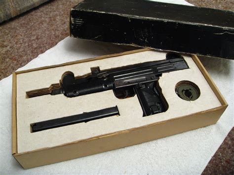 Early Marushin Uzi Wood Stock 1970s Model