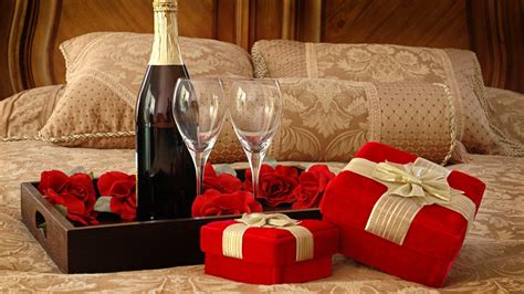 Attractive Romantic Birthday Gift Ideas For Him