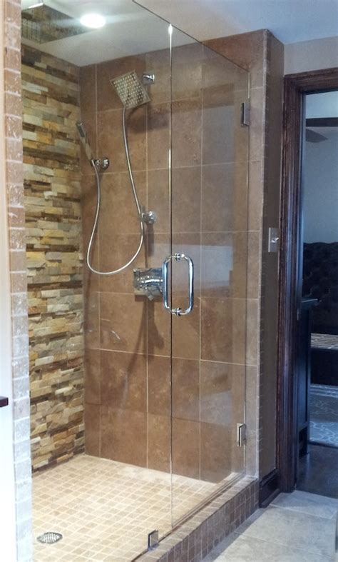 Why Kansas City Homeowners Are Choosing Heavy Glass Shower Doors Janssen Glass