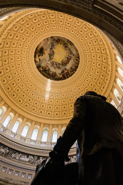 Residence inn washington, dc/capitol hotel, washington dc. Die Apotheose Von Washington Stockfoto - Bild von kapitol, fresko: 21436500