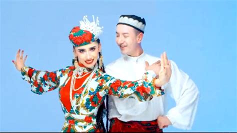 Uyghur Folk Song Heyrane Atush YouTube