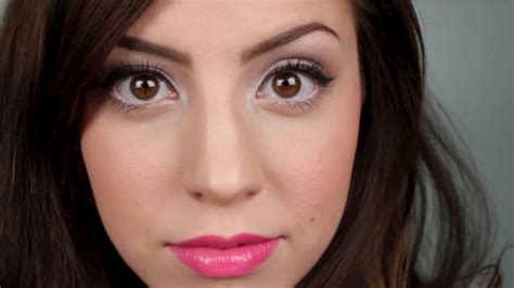 Cat Eye And Hot Pink Lip Makeup Tutorial Youtube