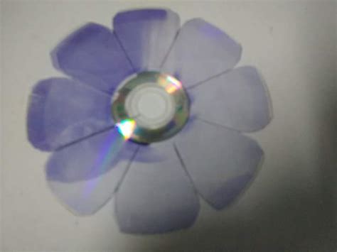 Creative Timepass Decorative Flower Using Old Cd