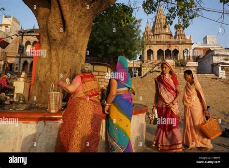 Women Performing Shiv Puja Varanasi Uttar Pradesh India Asia Stock