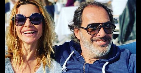 Dès son enfance, ingrid chauvin souhaite devenir vétérinaire ou comédienne, malgré l'hostilité de ses parents pour cette dernière profession. Ingrid Chauvin et son époux Thierry Peythieu sur Instagram ...