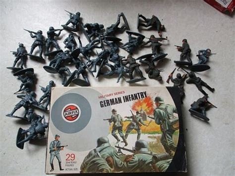 1973 Airfix Soldiers 132 132 Scale Ww2 German Army Infantry Target Box