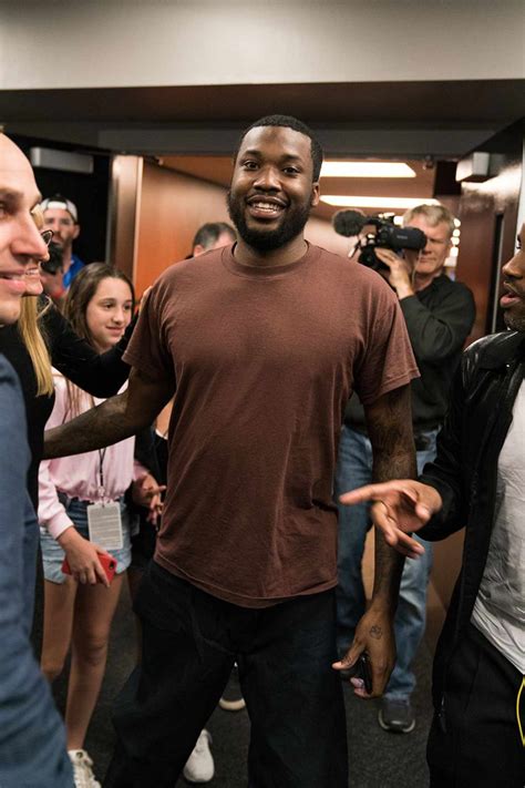 meek mill released from jail after serving 5 months