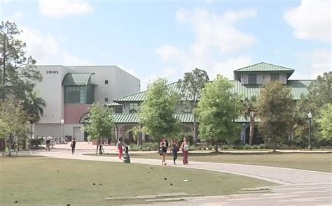 Coronavirus In Swfl Fgcu To Return To Classes As Normal Those Whove