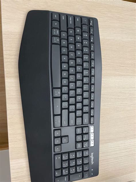 Logitech K850 Computers And Tech Parts And Accessories Computer Keyboard