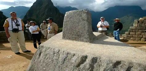 El Intihuatana En Machu Picchu Waman Adventures Cusco