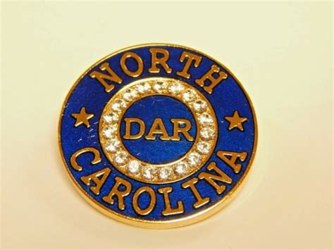 New Dar North Carolina State Membership Pin Free Shipping Very