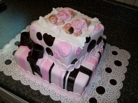 Creative baby shower gifts for twins amazing bedroom. twin girls baby shower cake | twin girls baby shower cake ...