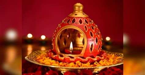 नवरात्रि में क्‍यों जलाते हैं अखंड ज्‍योति कारण के साथ जरूरी नियम भी जान लें why light up
