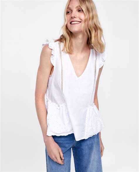 Image 2 Of Top With Cutwork Embroidery And Pockets From Zara Ropa