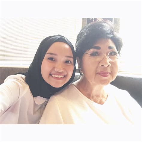 Titiek puspa yang mempunyai nama asli sudarwati yang diubah menjadi kadarwati dan terakhir diubah menjadi sumarti (lahir di tanjung, tabalong, kalimantan selatan, 1 november 1937; Biodata, Profil, Fakta Unik dan Foto Nabila (Ellisa ...