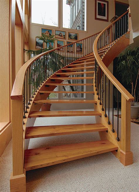 Laminating Curved Stair Stringers - Fine Homebuilding