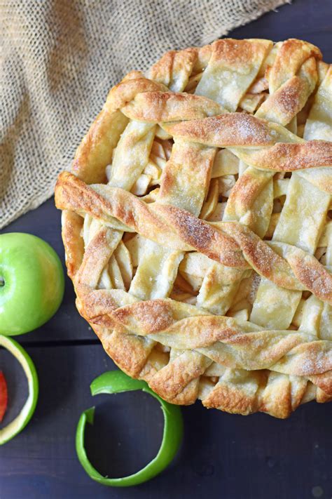 Apple pies are wonderful, but they can have a few too many calories for some diets. Caramel Apple Pie - Modern Honey