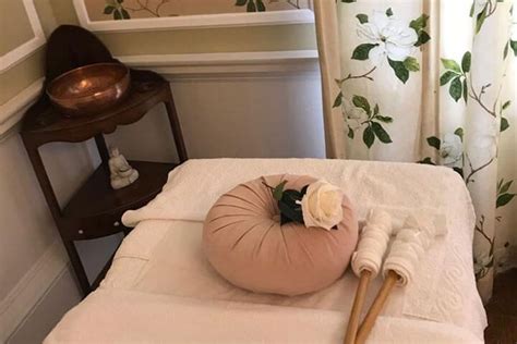40 Minute Lomi Lomi Massage For Two At Stamner House
