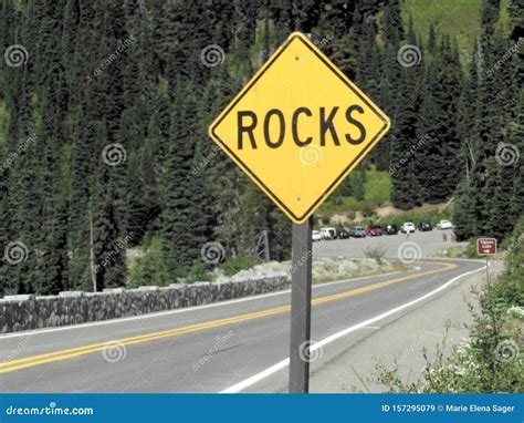 Rocks Signage On Roadway Stock Illustration Illustration Of Mountain