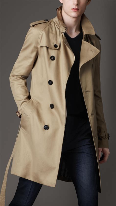 Burberry Mid Length Technical Cotton Trench Coat In Beige For Men