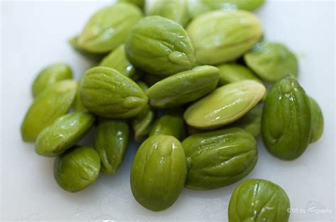 Teks ulasan merupakan suatu teks yang berisi ulasan atau penilaian terhadap suatu karya (drama atau film), mengulas suatu film dan drama mengharuskan kita untuk bersikap kritis. Efek Samping Petai Bagi Kesehatan | dmilano.com