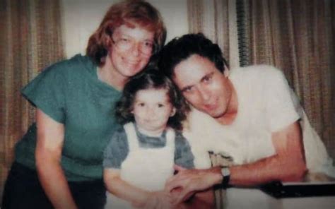 Rose Bundy Bio Meet Ted Bundys Daughter With Carole Ann Boone