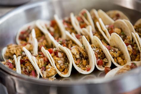 10 Fun Ways To Serve Fast Food At Your Wedding Wedding Buffet Food