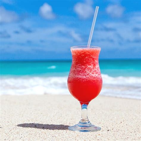 36 Best Beach Drinks To Order At All Inclusive Resorts Recipes Savored Journeys
