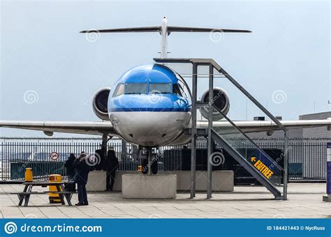 Aeroporto Amsterdam Fokker 100