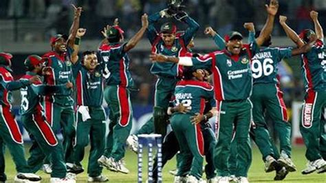 Bangladesh vs australia live score. Historic win of Bangladesh vs Australia at Cardiff 2005 - YouTube