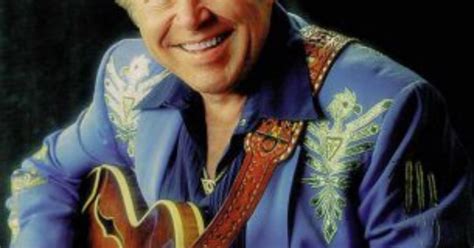Legendary Country Musician Hee Haw Star Roy Clark Dead At 85 Cbs