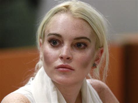 Lindsay Lohan Enters The Betty Ford Center Fires Her Lawyer Report