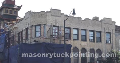 Masonry Parapet Wall Rebuilding And Restoration Chicago Masonry