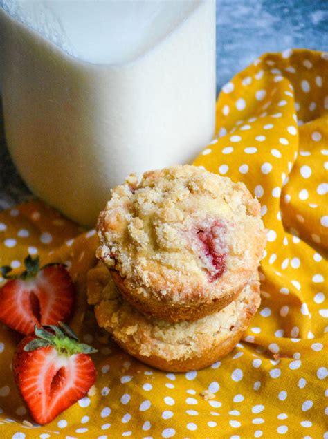 Strawberry Coffee Cake Muffins 4 Sons R Us
