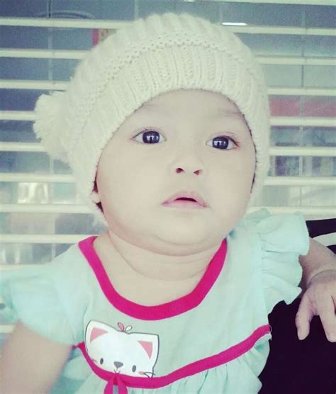 Anda hanya akan membuatnya semakin tidak nyaman jika mengatakan bahwa mereka seharusnya bahagia. Random Awesomeness: Pengalaman Bersalin Anak Pertama (Sofiya)