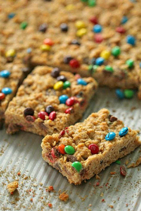 M&M Oatmeal Cookie Bars [Gluten Free] | Recipe | Oatmeal cookie bars, Cookie bars, Cookie bar ...