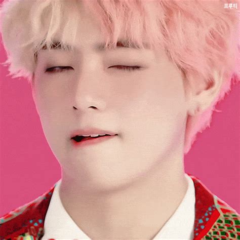 Animated Gif In Taehyung Gifs Collection By Kaykay Taehyung Kim My Xxx Hot Girl