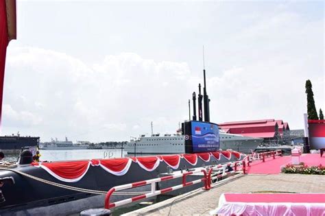Jakarta, indonesia (ap) — indonesia's navy is searching for a submarine that went missing north of the resort island of bali with 53 people on board, the military said wednesday. Indonesia launches third Nagapasa-class diesel electric ...