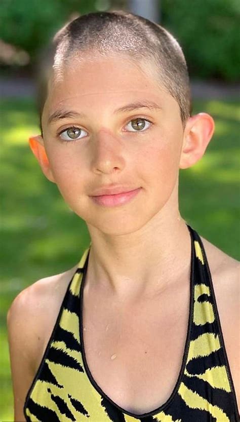 David Schwimmer Friends Stars Nine Year Old Daughter Cleo Shaves Her