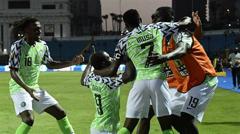 Nigeria national team coach gernot rohr has stated joe aribo and leon balogun will have an opportunity to get to know lagos when they take on. 2022 World Cup qualifiers: Super Eagles draw bye - Vanguard News