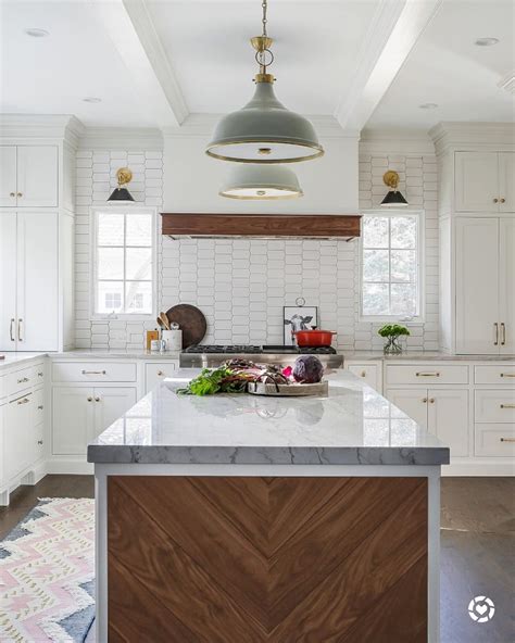 Home Bunch On Instagram “this Newly Renovated Kitchen Features Classic