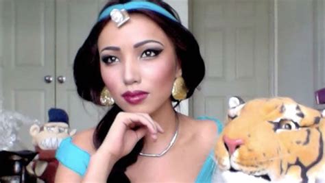 Photos Makeup Artist Undergoes Incredible Transformations Into Disney