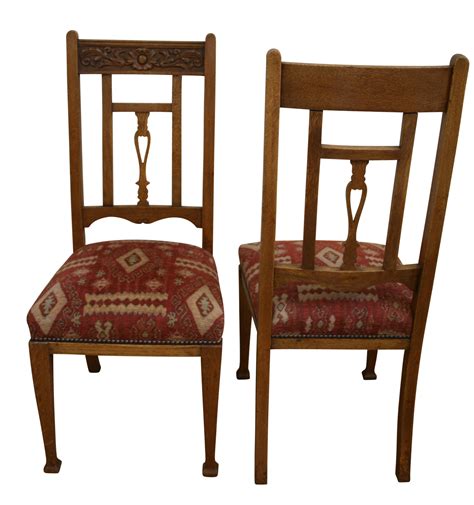 It is very sturdy, solid and very well made with a the stain is medium to dark with hand rubbed lacquer finish just like the original, high quality 100 year old pieces were made. An set of six Arts & Crafts oak dining chairs- Williams ...