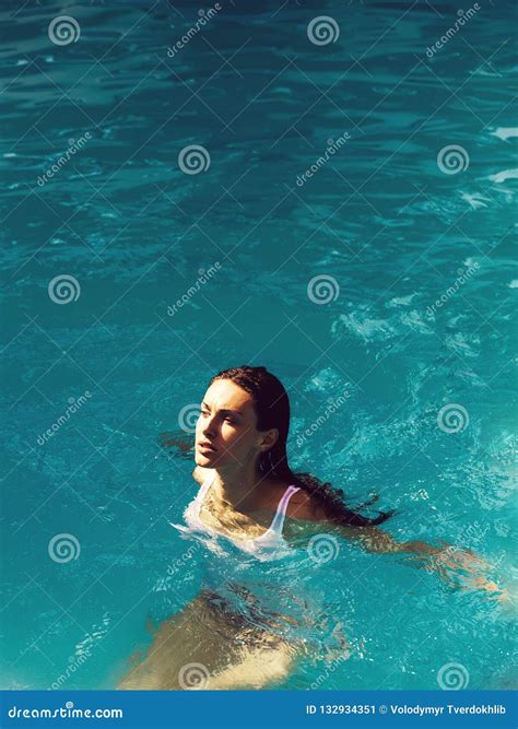 Pretty Woman In Swimming Pool Stock Image Image Of Summer Swimming