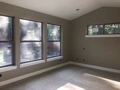 Learn how this year's trendiest colors can make you feel more cozy & comfortable at home! Paint Help - SW Agreeable Gray vs SW Anew Gray